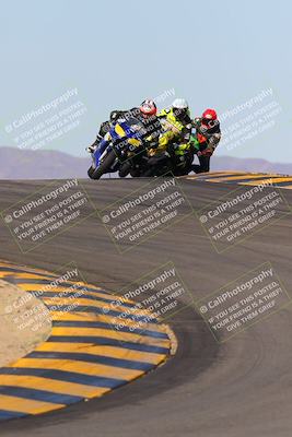 media/Dec-18-2022-SoCal Trackdays (Sun) [[8099a50955]]/Turns 9 and 10 Set 2 (1055am)/